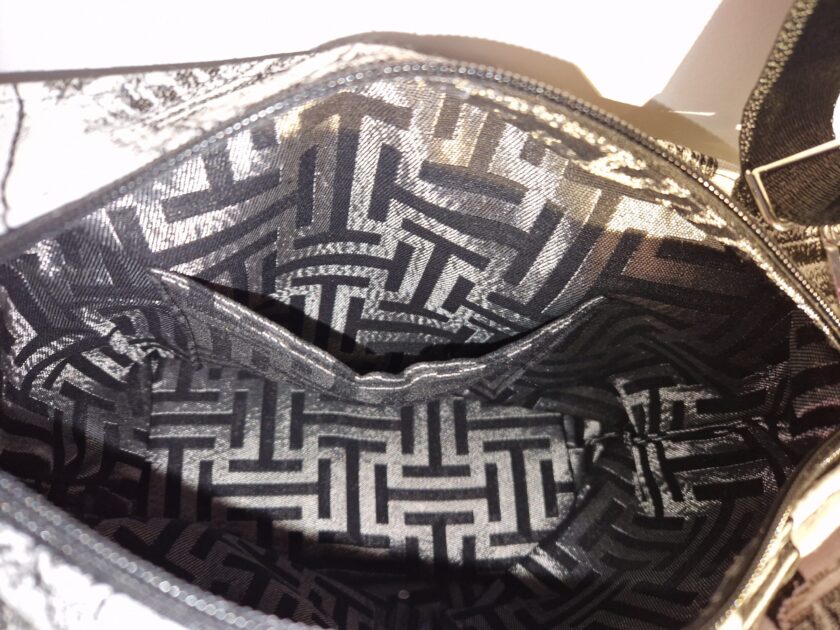 🎁 75 € au lieu de 90 € – Sac bandoulière réglable fait main à Massy (91)