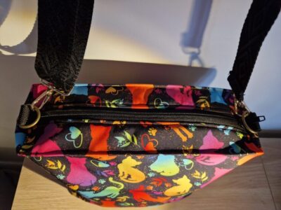 🎁 75 € au lieu de 90 € – Sac bandoulière réglable fait main à Massy (91)